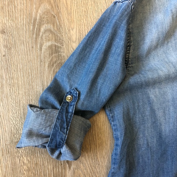 CLOTH & STONE Chambray Half Button Down Popover Top - Size XS - Picture 4 of 9